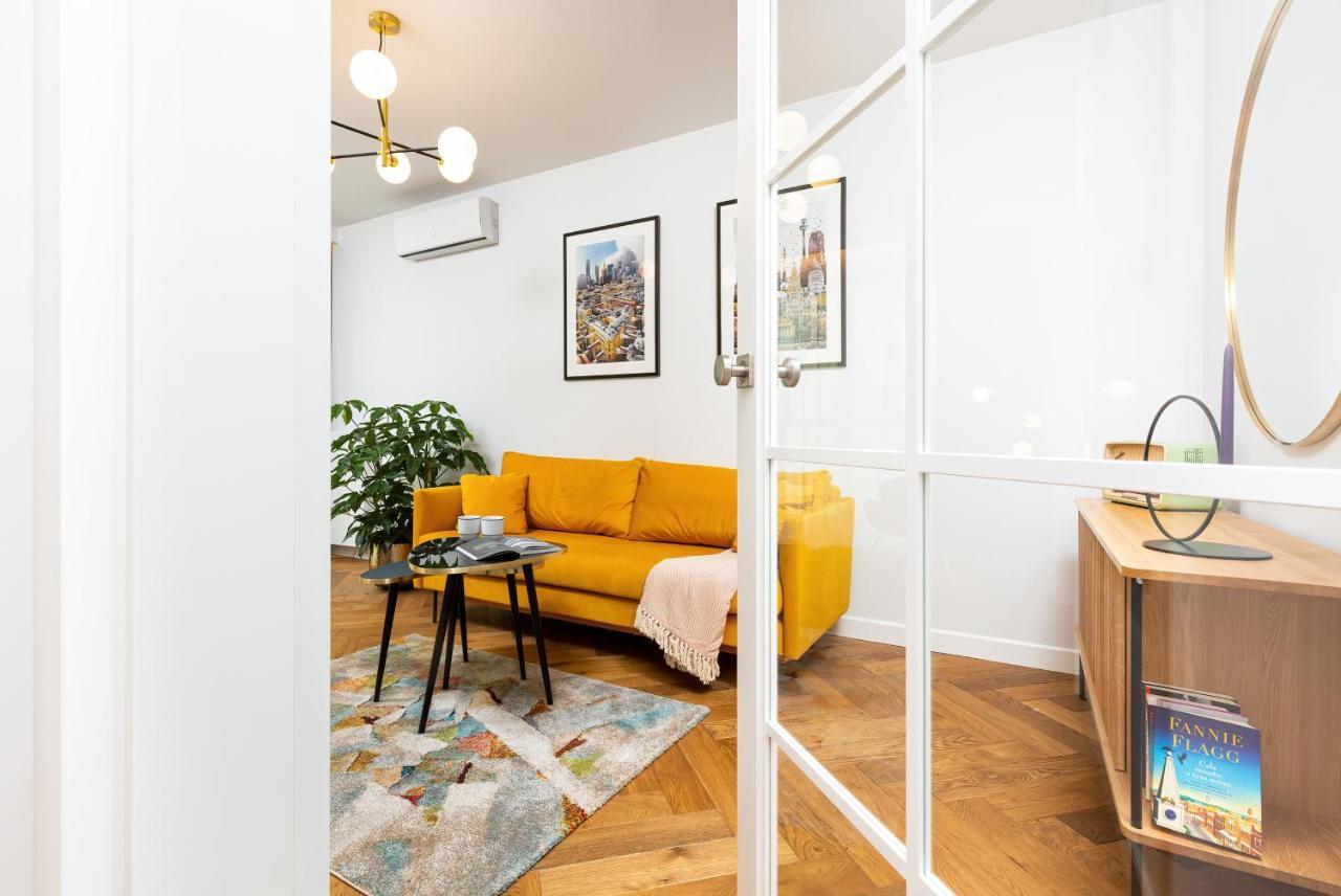 Sienna 65 Premium Apartment With Parking In Warsaw By Renters Prestige Bagian luar foto