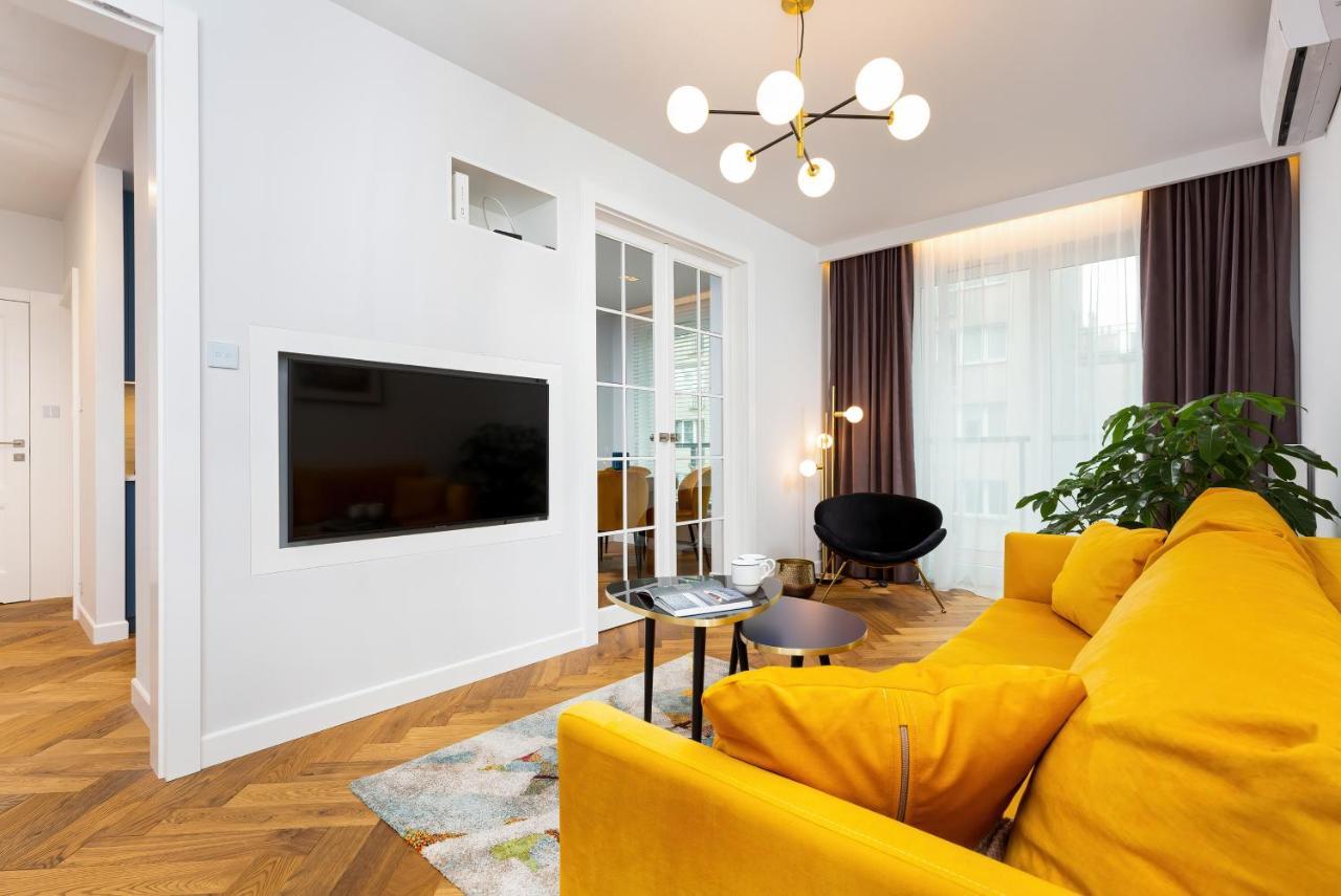 Sienna 65 Premium Apartment With Parking In Warsaw By Renters Prestige Bagian luar foto
