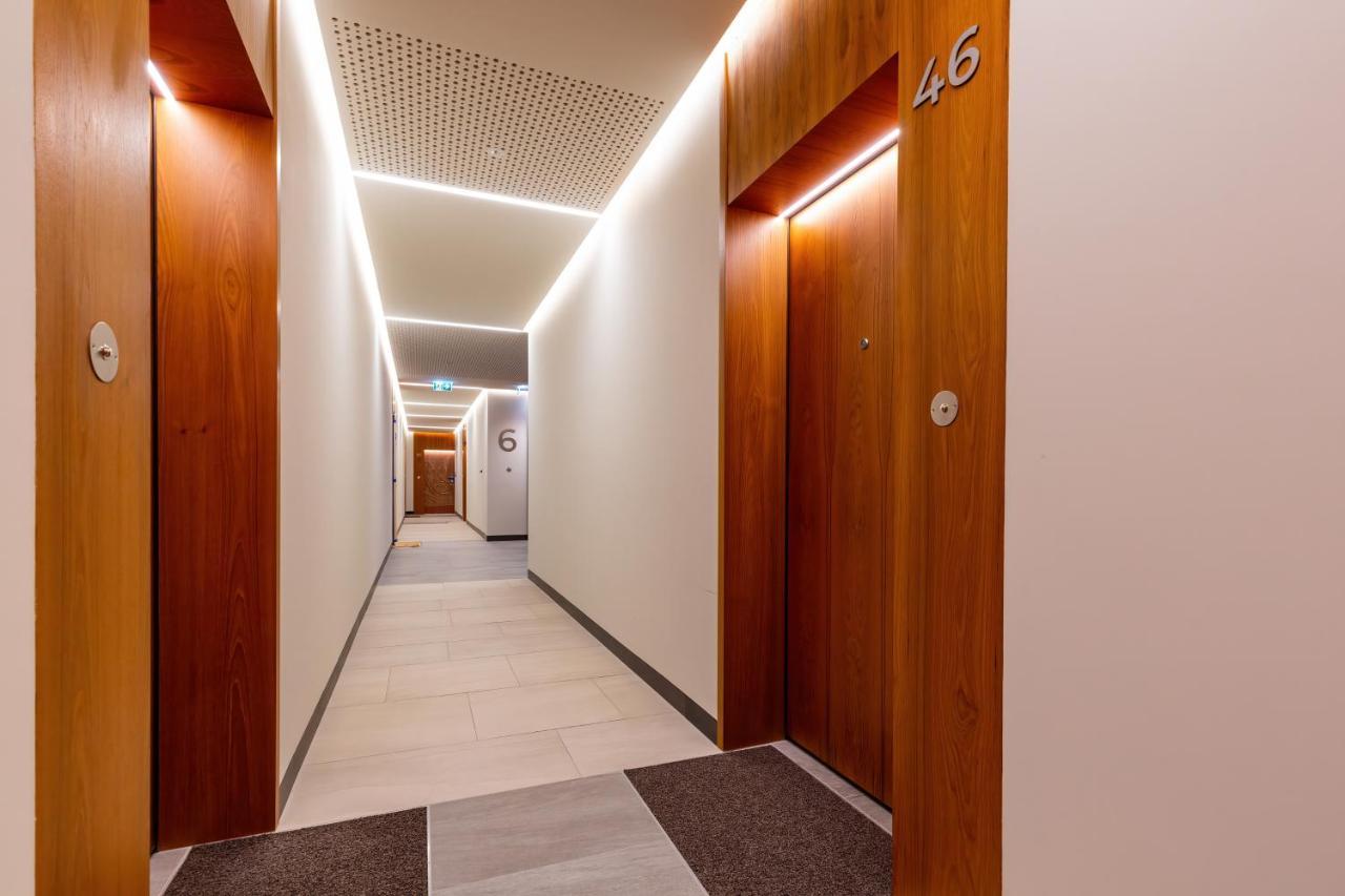 Sienna 65 Premium Apartment With Parking In Warsaw By Renters Prestige Bagian luar foto