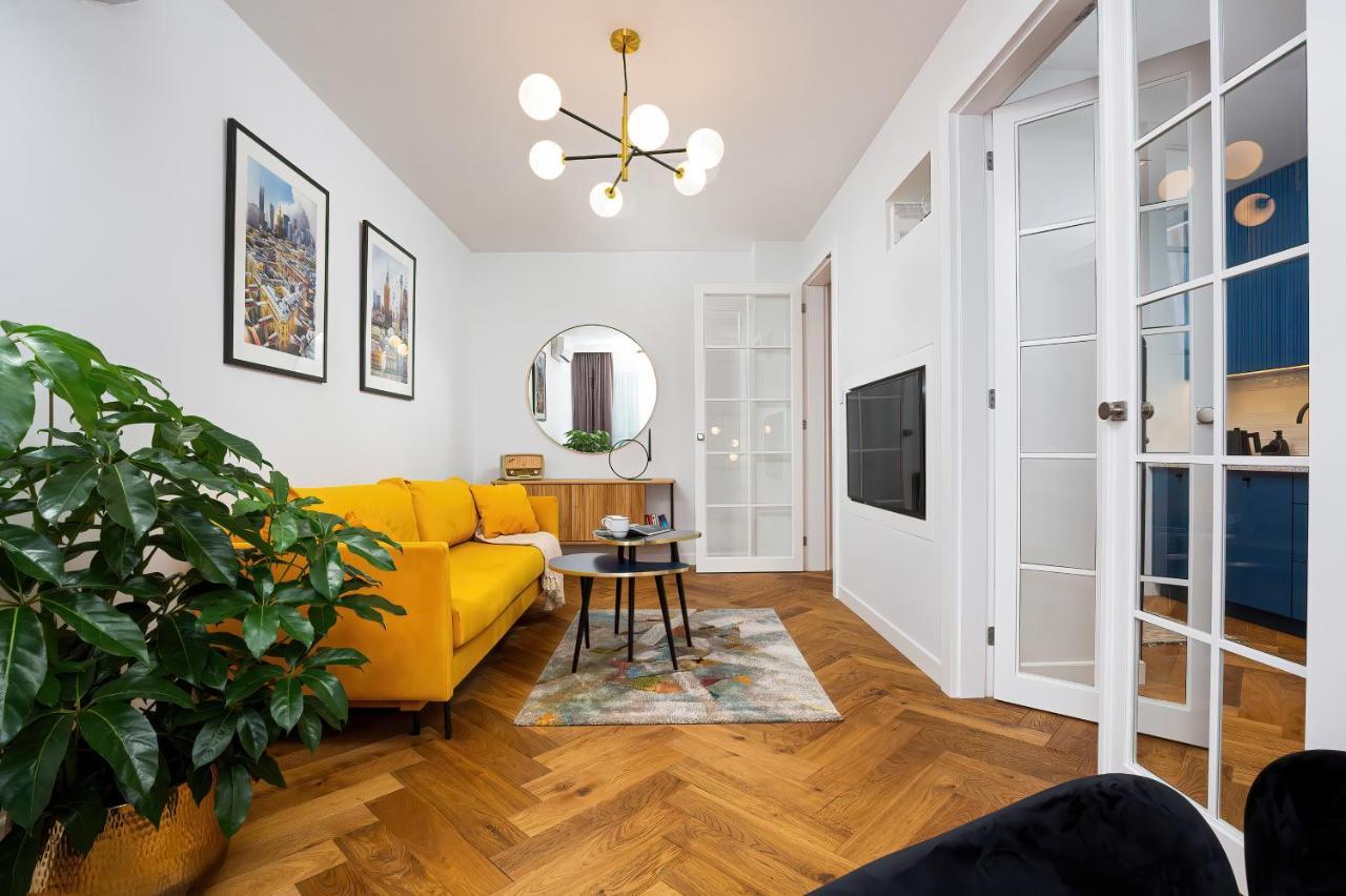 Sienna 65 Premium Apartment With Parking In Warsaw By Renters Prestige Bagian luar foto