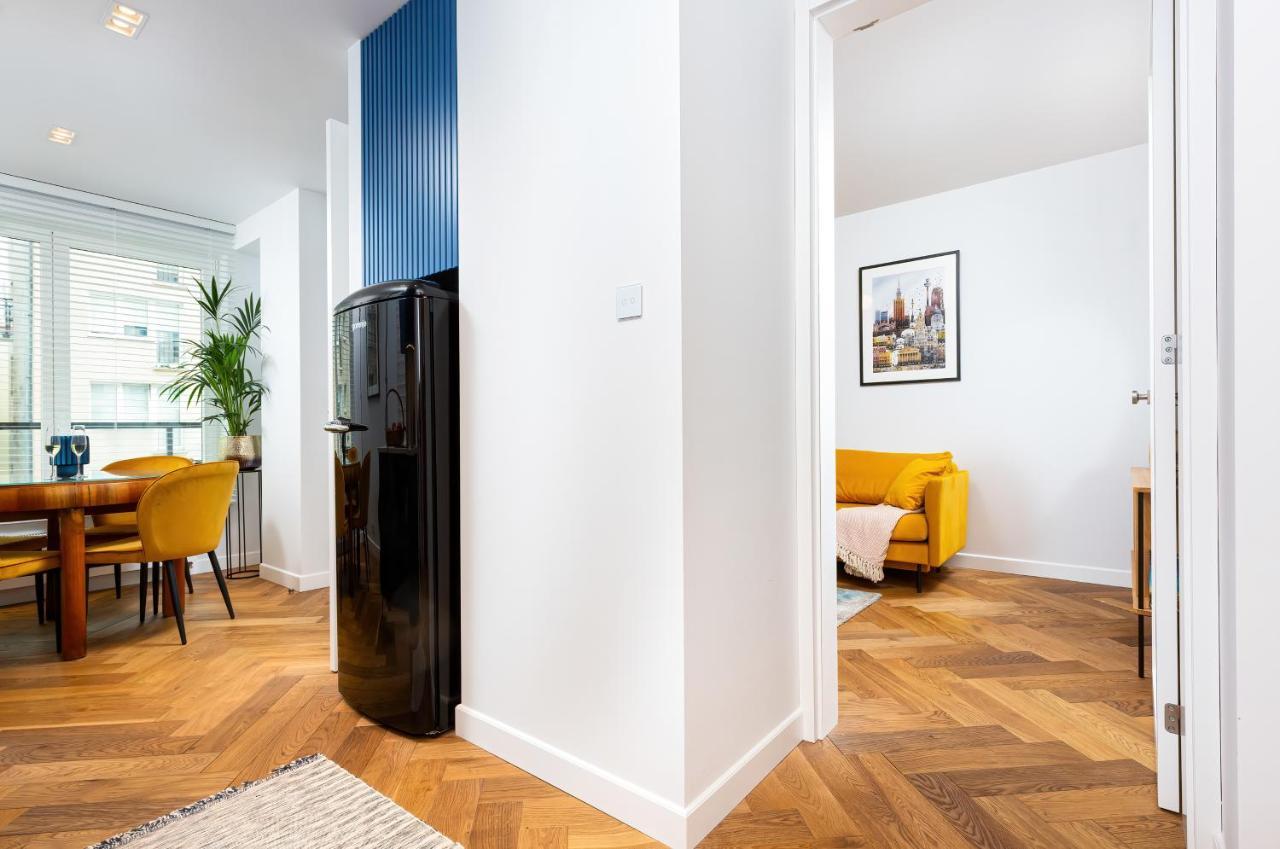 Sienna 65 Premium Apartment With Parking In Warsaw By Renters Prestige Bagian luar foto