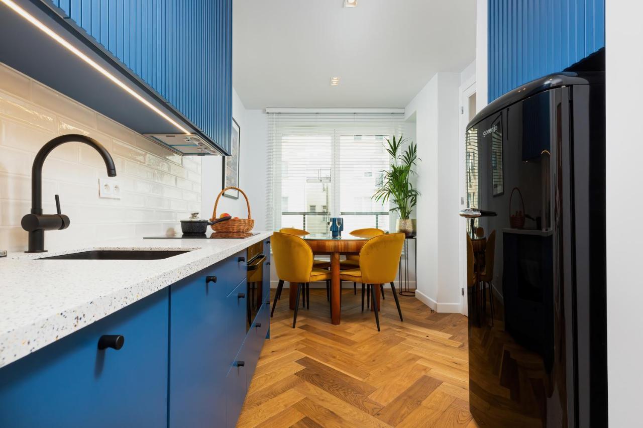 Sienna 65 Premium Apartment With Parking In Warsaw By Renters Prestige Bagian luar foto